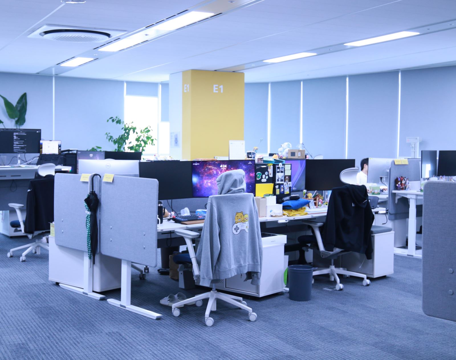 구성원들의 소통을 돕는 오피스_카카오게임즈